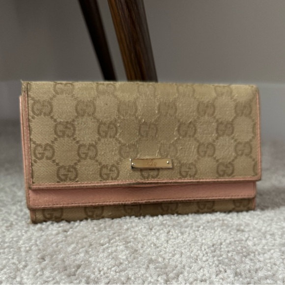 Gucci Monogram Wallet - Picture 7 of 12